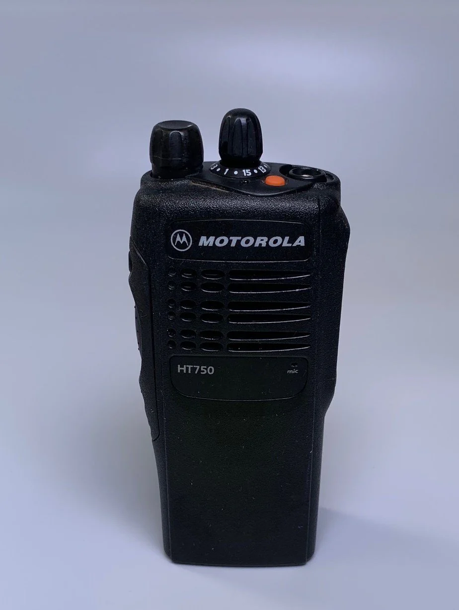 Motorola HT750 AAH25CEC9AA3AN Low Band Portable Questions & Answers