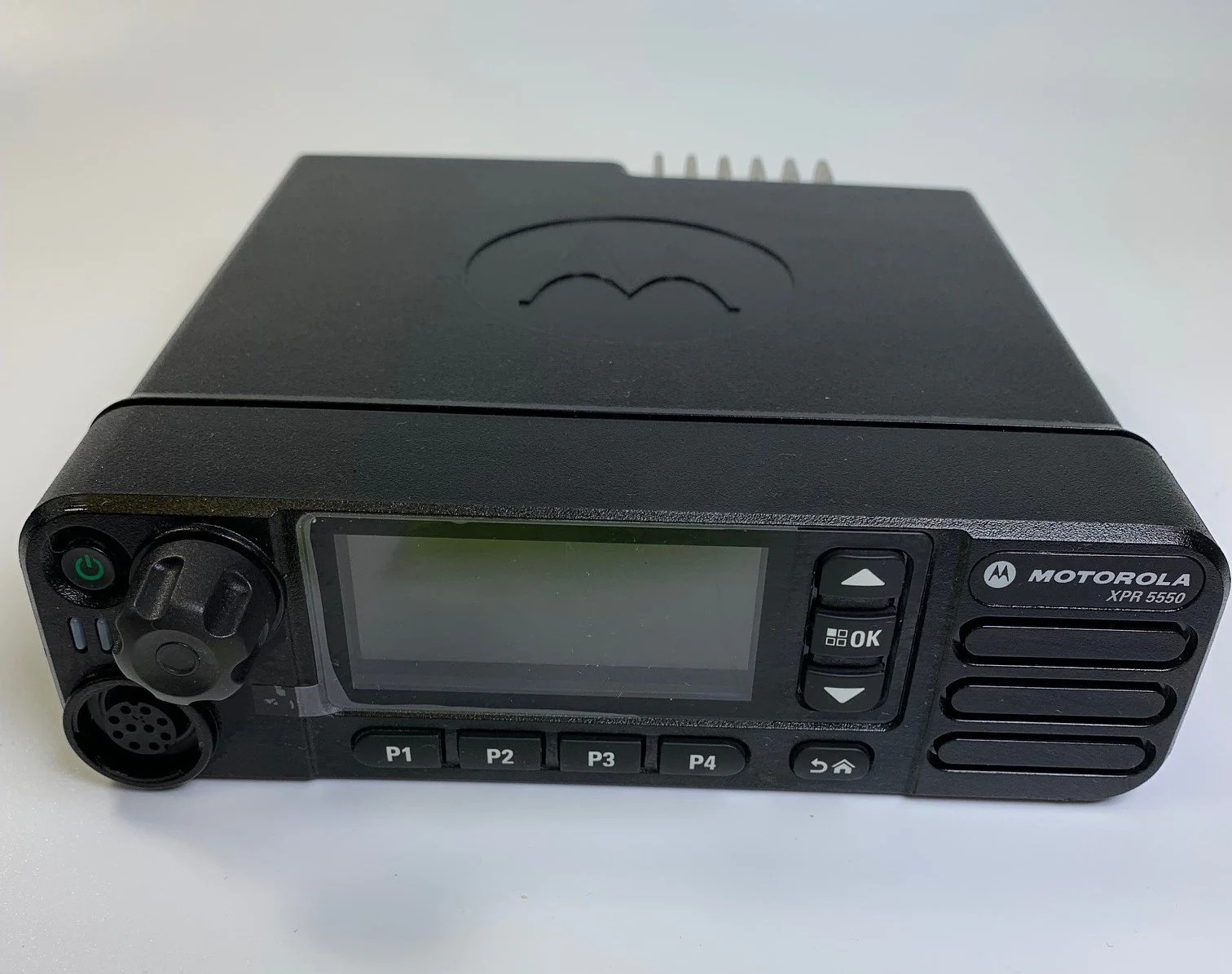 Motorola XPR5550 AAM28QNN9KA1AN UHF Mobile Questions & Answers