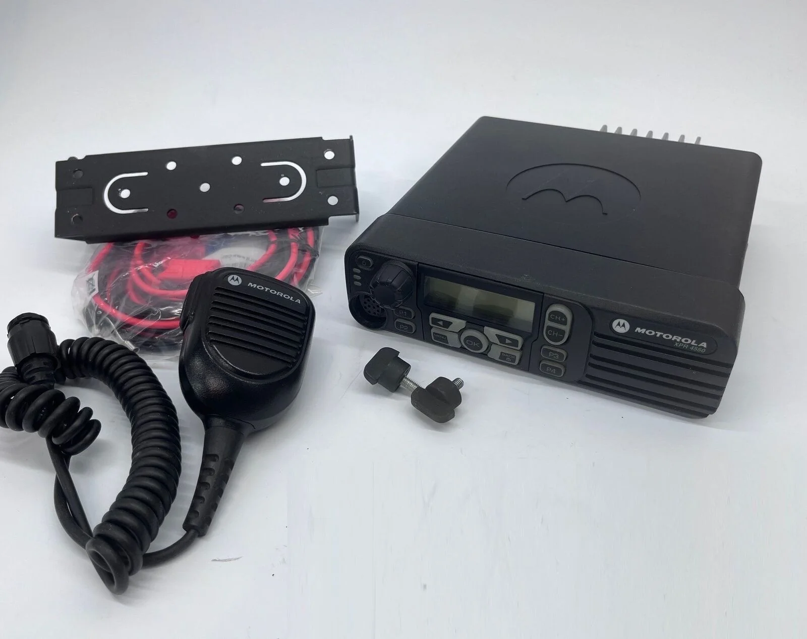 Does this radio work with connect plus trucking