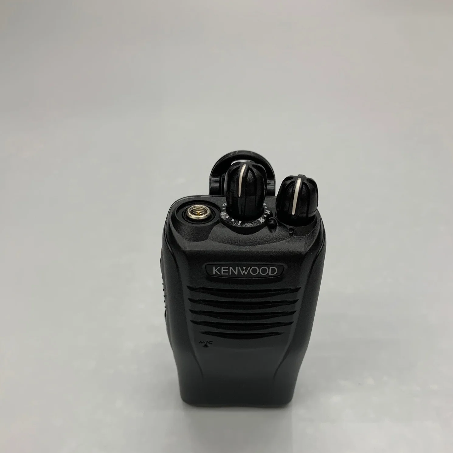 Kenwood TK-3360-K UHF Portable w/ Antenna Battery Questions & Answers