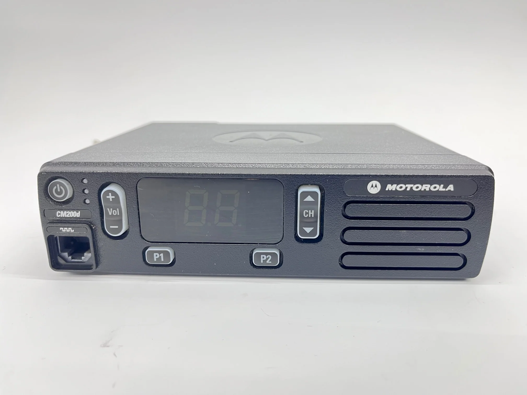 Motorola CM200D AAM01QPC9JC1AN UHF Mobile Questions & Answers