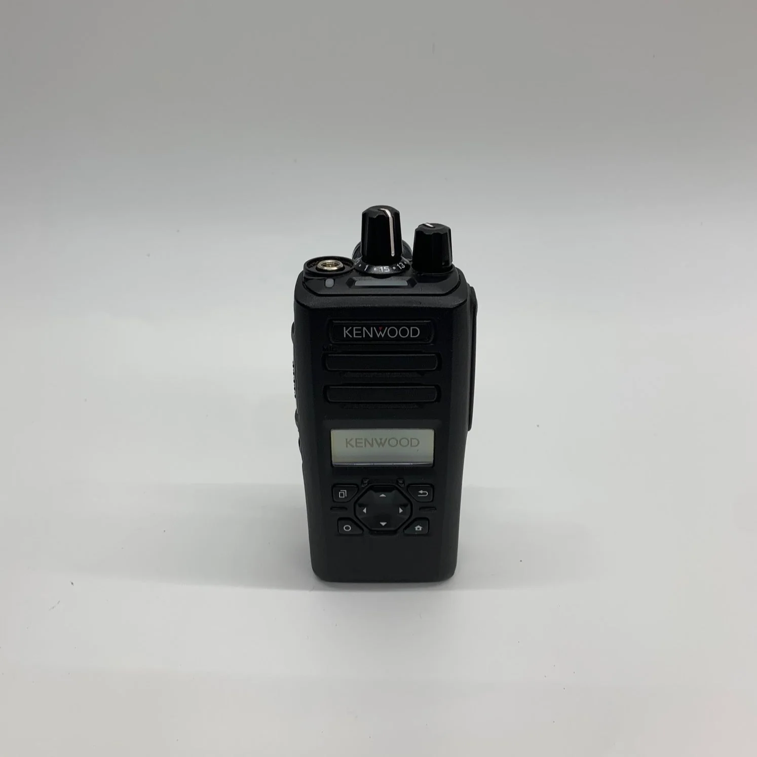 Can you inform us on what features the radio has? Is it only NXDN or does it have DMR as well?