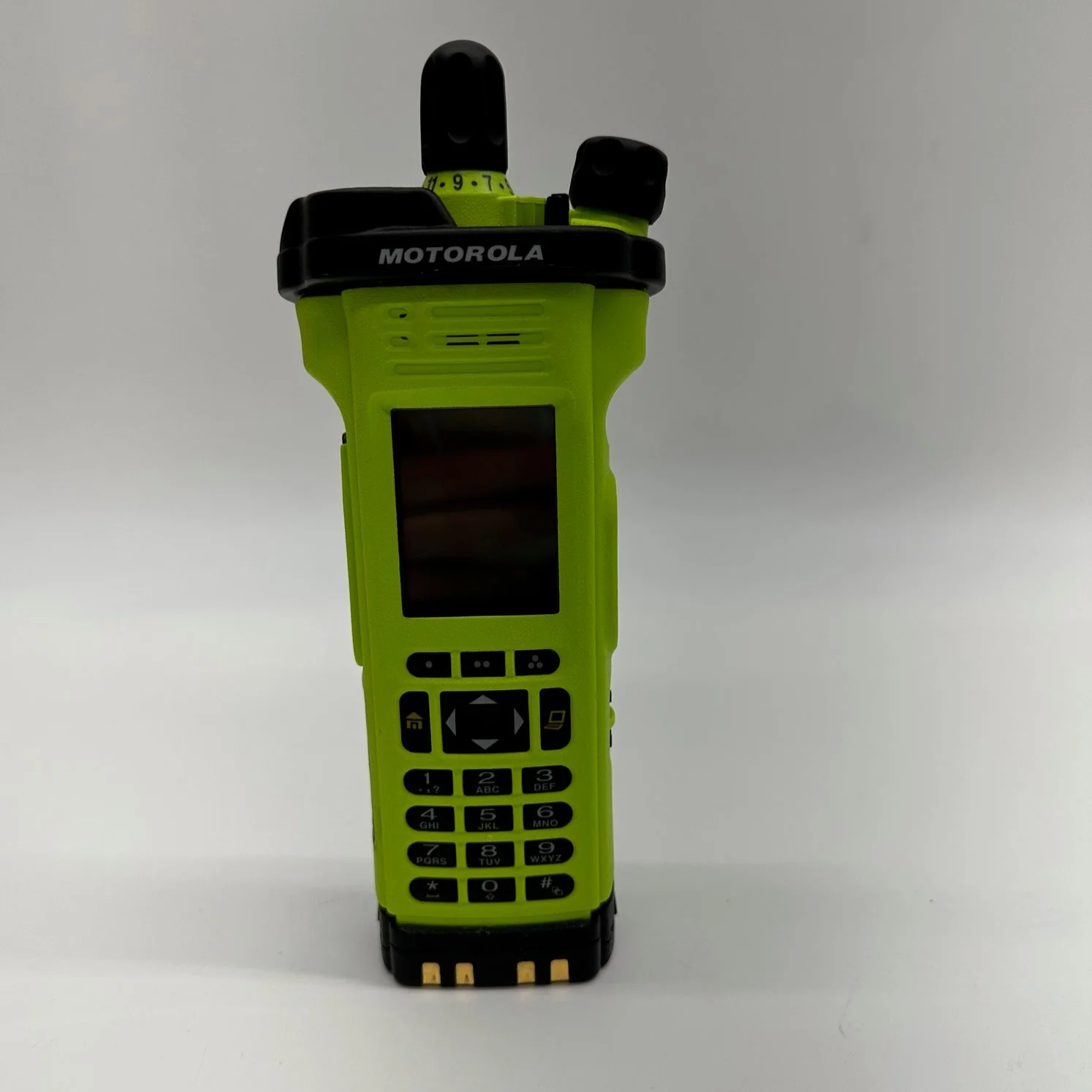 Motorola APX7000 XE H49TGD9PW1AN 7 / 800 MHz & VHF Portable P25 Radio M3.5 Questions & Answers