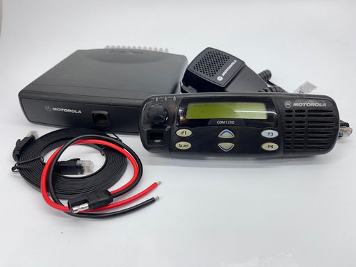 Motorola CDM1250 AAM25SKD9PW2AN Mobile UHF R2 Radio 450-520 MHz - HaloidRadios.com