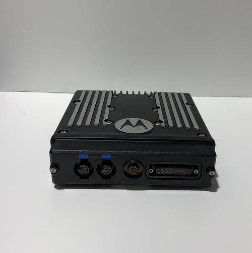 Motorola XTL5000 M20URS9PW1AN 800 MHz Radio (Brick) - HaloidRadios.com